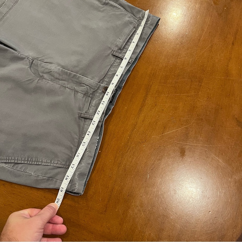 J.Crew Men’s 5” Stretch Cotton Flat Front Chino Shorts Gray 36 Cotton Preppy - Picture 13 of 16